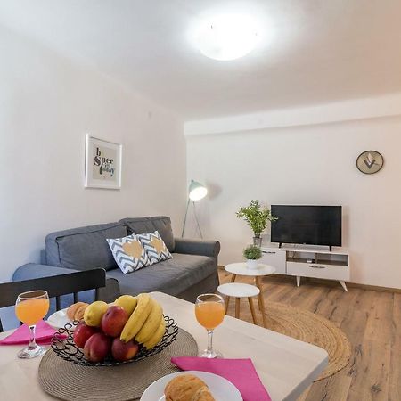 Central New Apartment Nonna Mara Ρόβινι Εξωτερικό φωτογραφία
