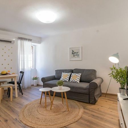 Central New Apartment Nonna Mara Ρόβινι Εξωτερικό φωτογραφία