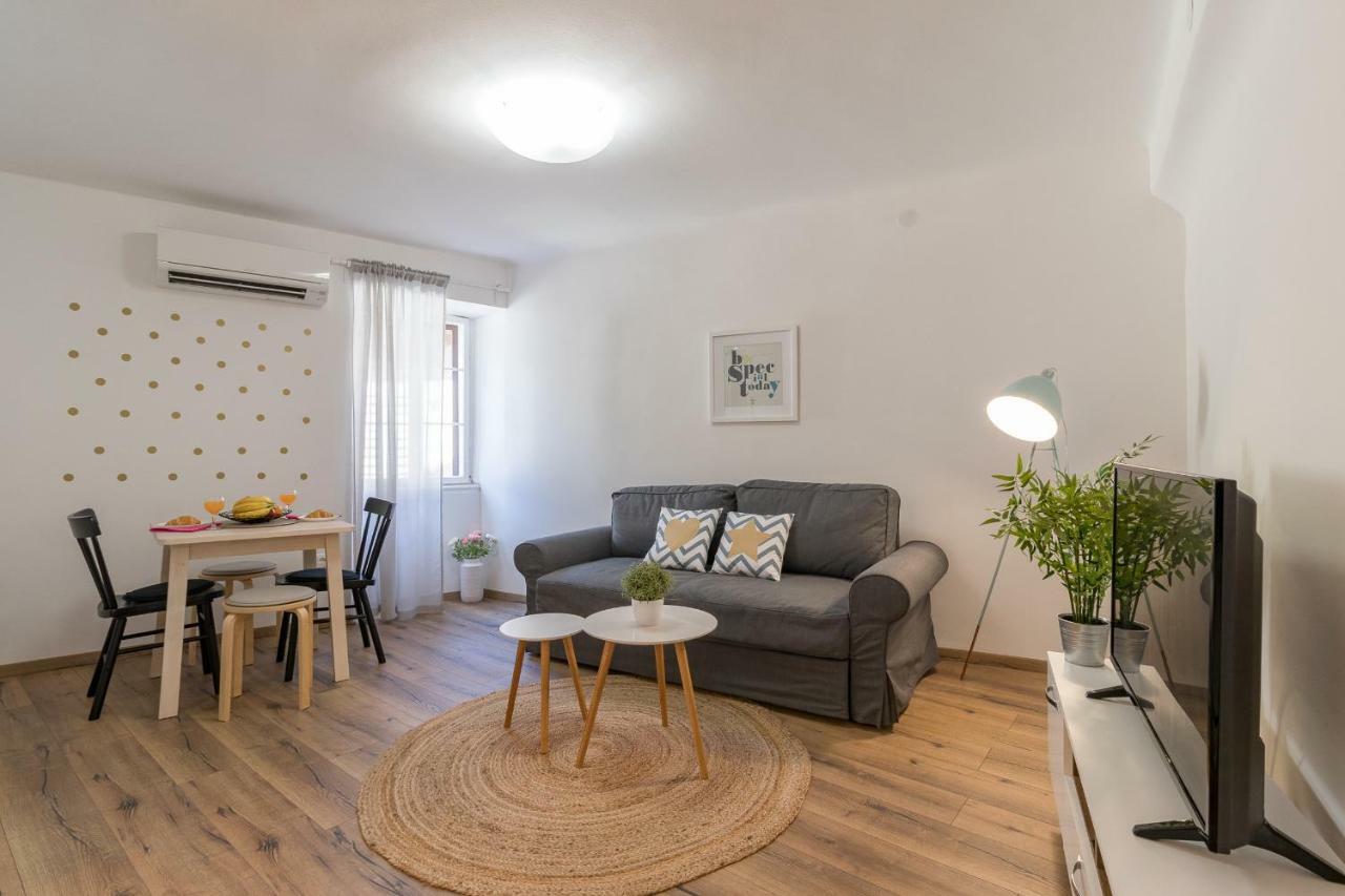 Central New Apartment Nonna Mara Ρόβινι Εξωτερικό φωτογραφία